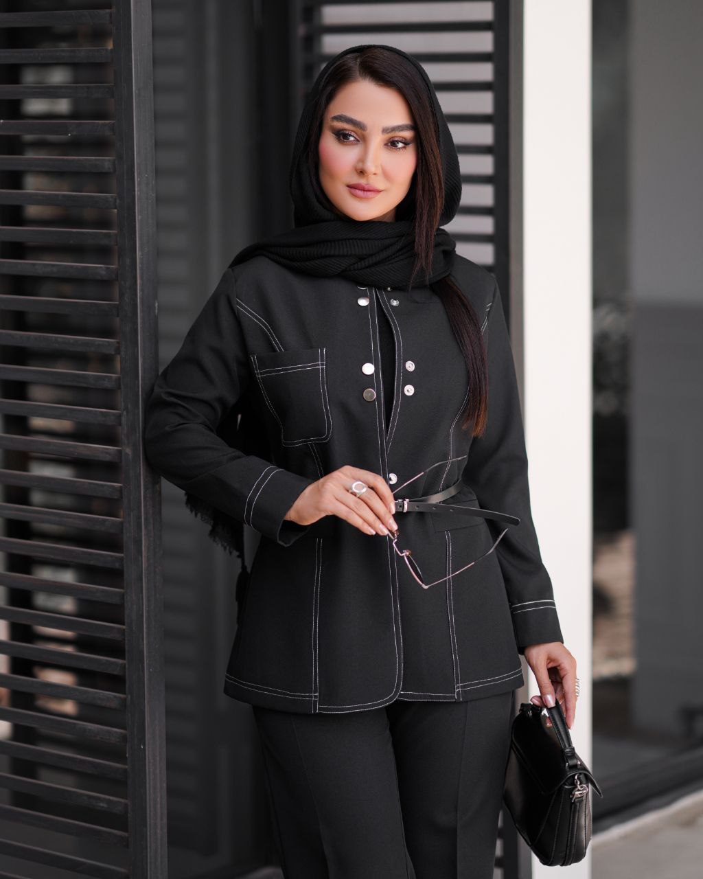 ست کت و شلوار زنانه پرشیا شیک در سه سایز دارای رنگبندی